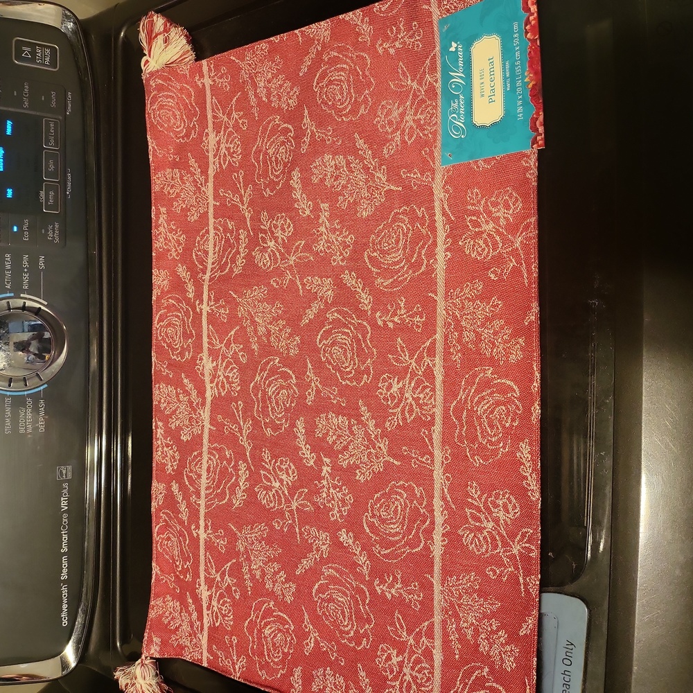 Pioneer Woman Red Placemats